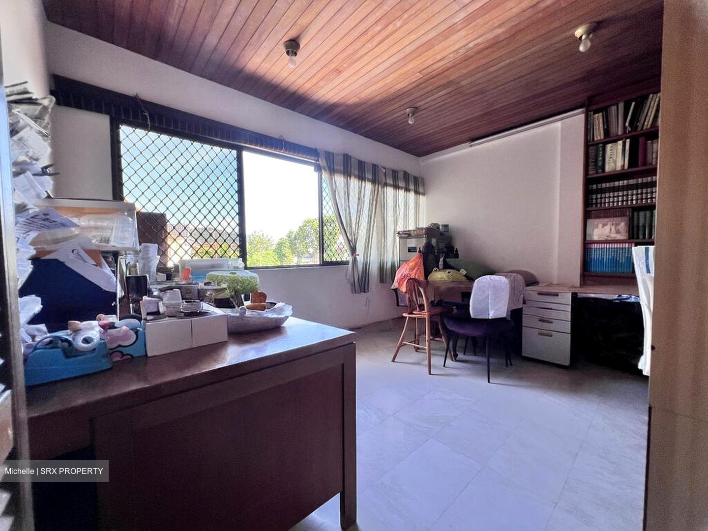 Hillview Garden Estate (D23), Terrace #498008101